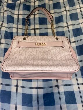GUESS Light Pink Monogram Chain-Handle Shoulder Bag